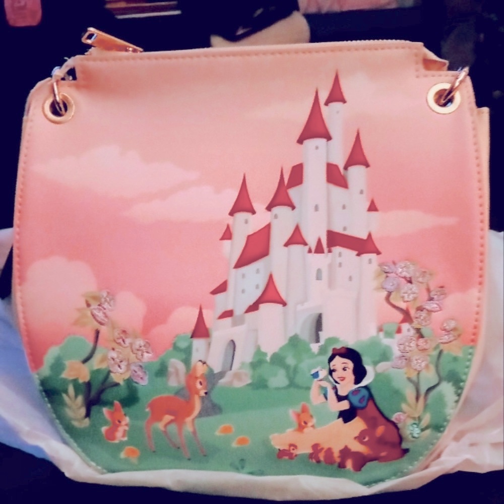 New Loungefly  Snow White Bag
